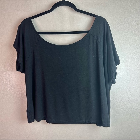 torrid Tops - Torrid Black Super Soft Knit Off the Shoulder Crop Tee Sz2